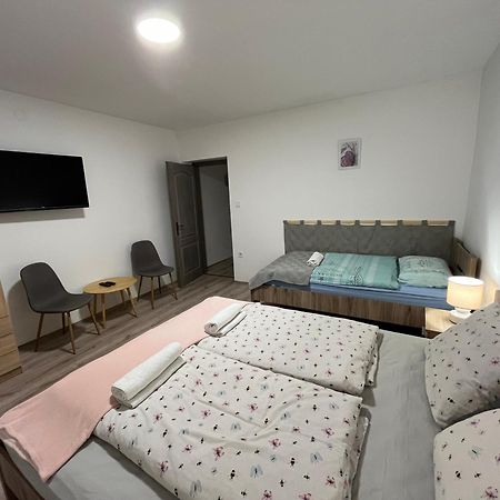 Mini Zoo Apartman نايغكانيشا المظهر الخارجي الصورة